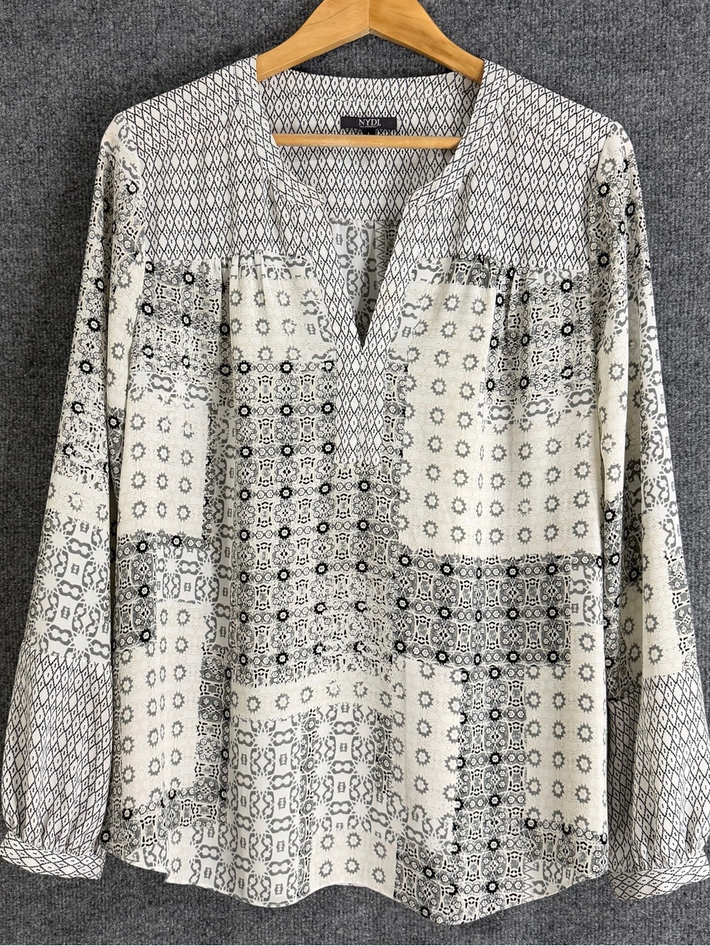 NYDJ Cream and Black Patterned V-Neck Blouse
